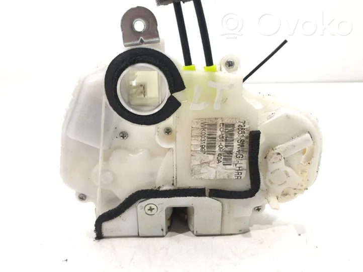 Honda CR-V Rear door lock 