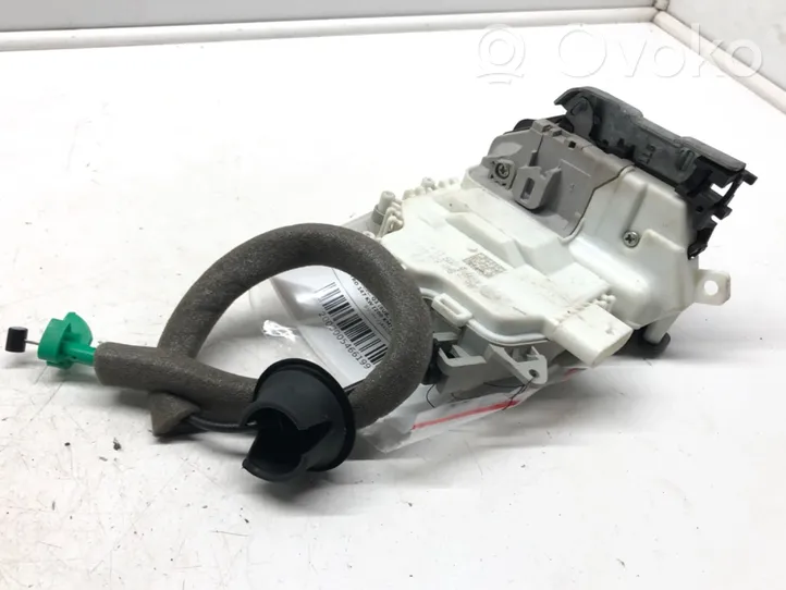 Audi Q3 8U Etuoven lukko 8K0839015G