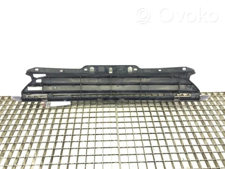 Mini One - Cooper Clubman R55 Grille de calandre avant 166149-10