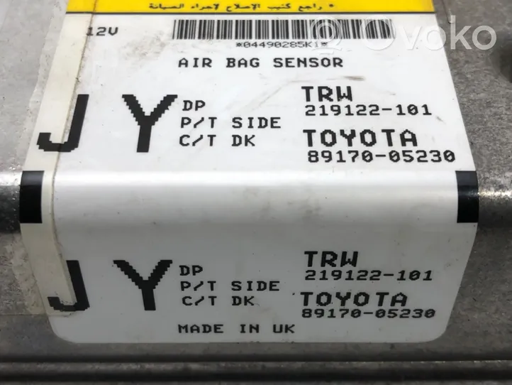 Toyota Avensis T270 Czujnik uderzenia Airbag 89170-05230