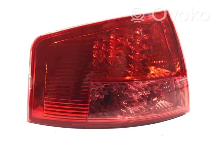 Audi A8 S8 D3 4E Luci posteriori 4E0945095C