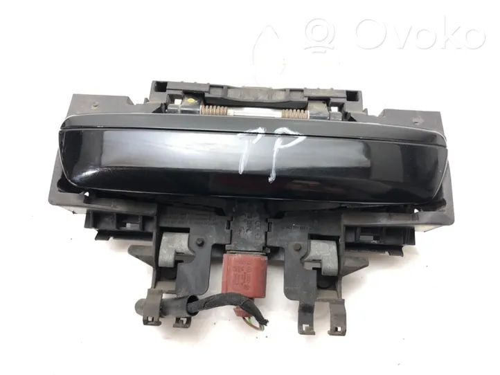 Audi A8 S8 D3 4E Front door exterior handle 