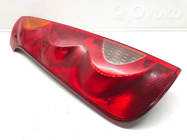 Nissan Note (E11) Rear/tail lights 