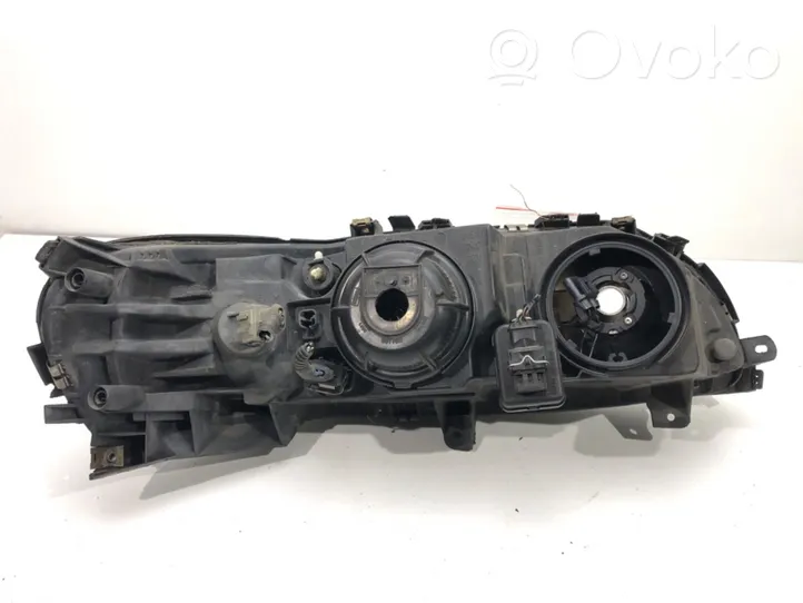 Volvo S60 Faro/fanale 8693587