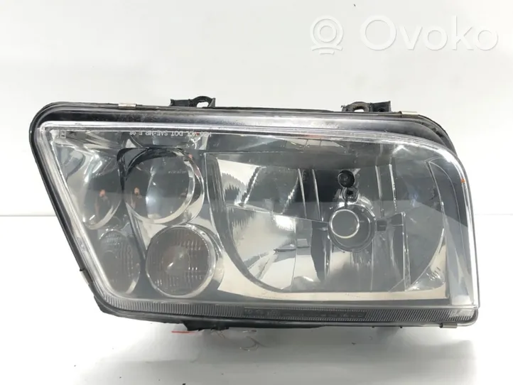 Volkswagen Bora Lampa przednia 