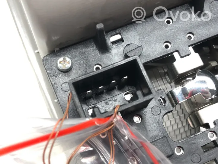 KIA Ceed Rivestimento della console di illuminazione installata sul rivestimento del tetto 92800-A50XX