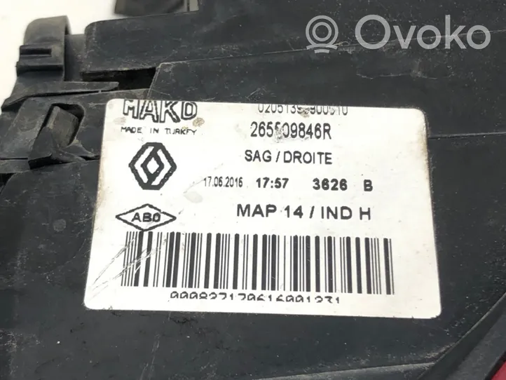 Renault Clio IV Lampa tylna 