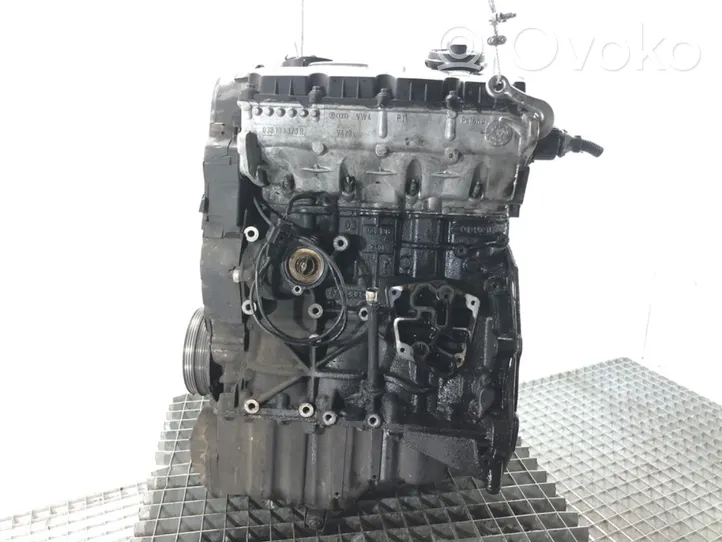 Volkswagen PASSAT B5.5 Engine AVF