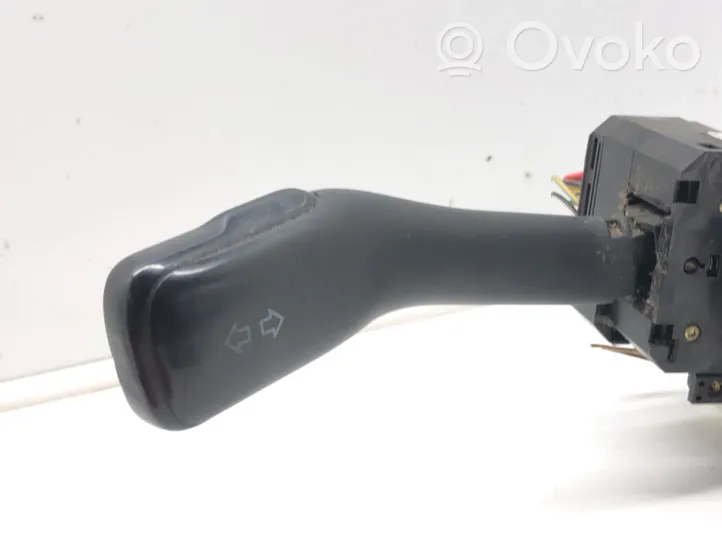 Volkswagen PASSAT B5 Wiper turn signal indicator stalk/switch 8L0953513