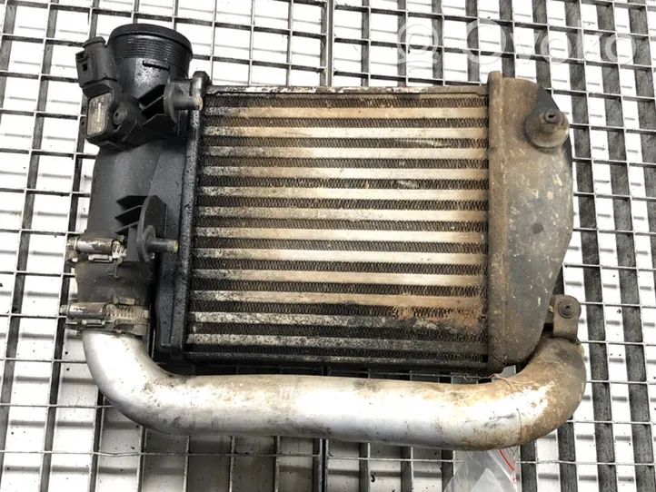 Audi A6 S6 C6 4F Chłodnica powietrza doładowującego / Intercooler 4F0145805E