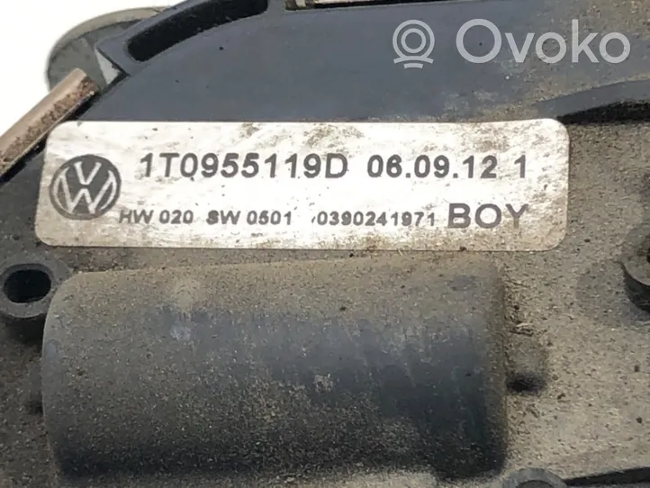 Volkswagen Touran I Mechanizm i silniczek wycieraczek szyby przedniej / czołowej 1T0955119D