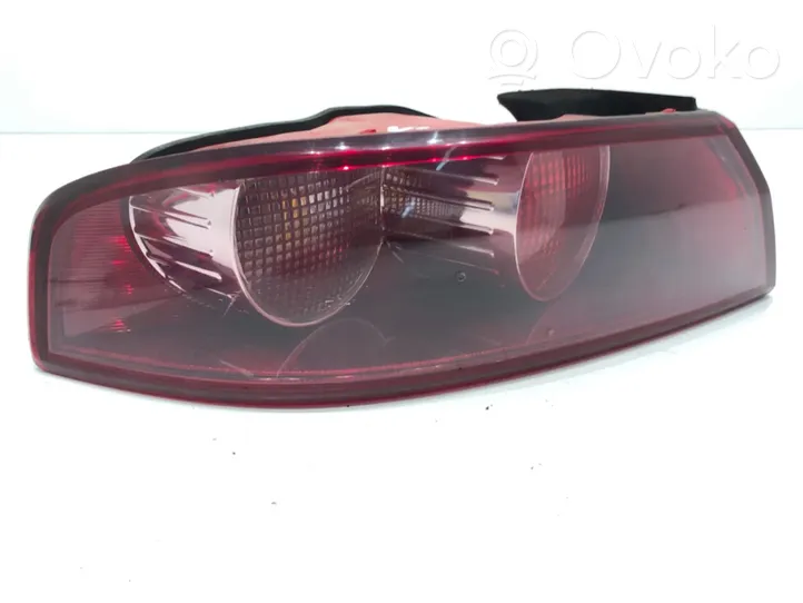 Alfa Romeo 159 Rear/tail lights 50504821