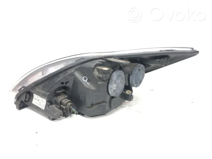 Ford Focus Lampa przednia 