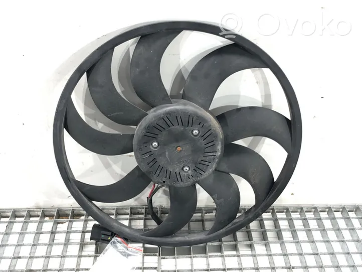 BMW 4 F32 F33 Fan set 8641946