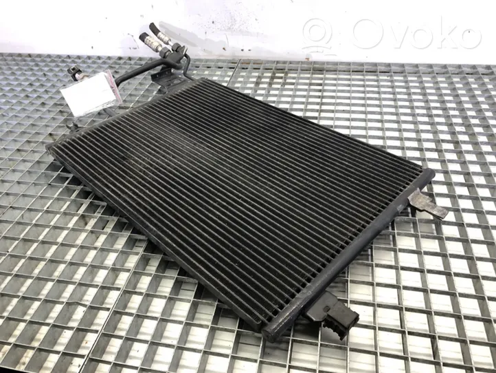 Audi A4 S4 B5 8D Radiatore di raffreddamento 8D0260401E