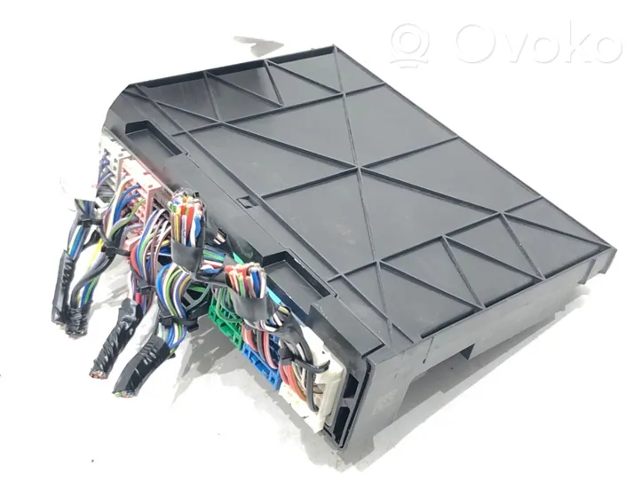 Opel Corsa E Central body control module 13515939