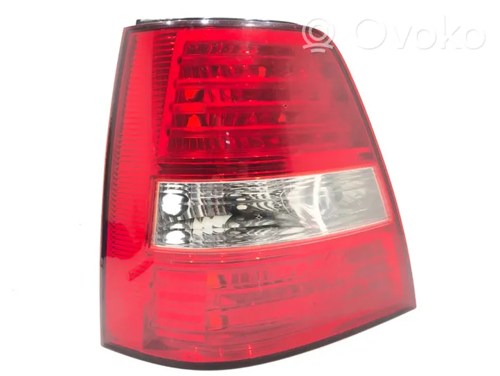 KIA Sorento Lampa tylna 924-3E5