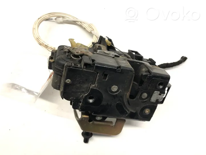 Audi A6 Allroad C5 Front door lock 4B1837015B