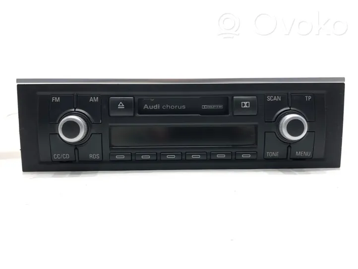Audi A4 S4 B7 8E 8H Radio/CD/DVD/GPS head unit 8E0035152L