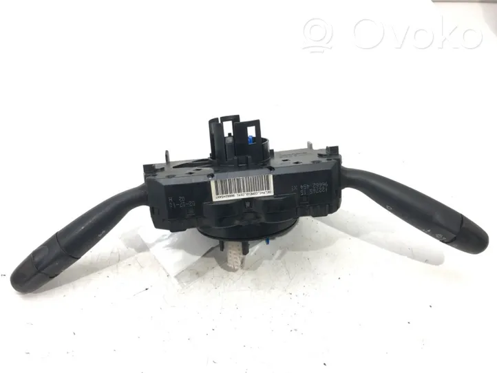 Peugeot Partner Interruptor/palanca de limpiador de luz de giro 96662454XT