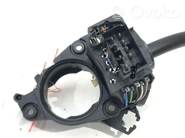 Mercedes-Benz A W168 Leva/interruttore dell’indicatore di direzione e tergicristallo 1685450110