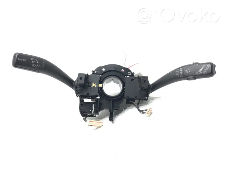 Audi A4 S4 B8 8K Leva/interruttore dell’indicatore di direzione e tergicristallo 8K0953502BJ