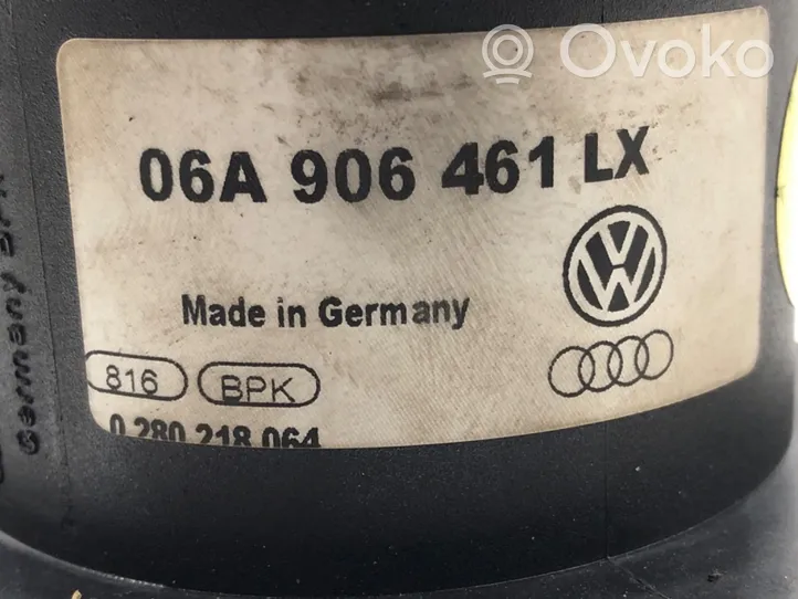 Audi A6 S6 C5 4B Przepływomierz masowy powietrza MAF 0280218063