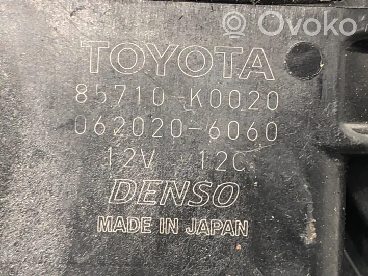 Toyota Yaris Elektryczny podnośnik szyby drzwi przednich 85710-K0020