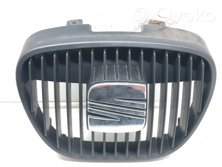 Seat Ibiza III (6L) Grille de calandre avant 6L0853651