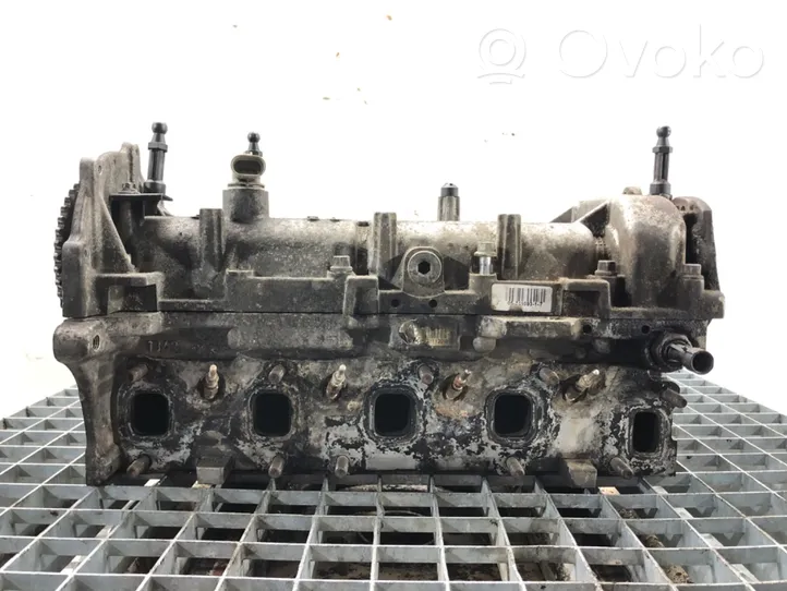 Opel Corsa D Culasse moteur 55193111