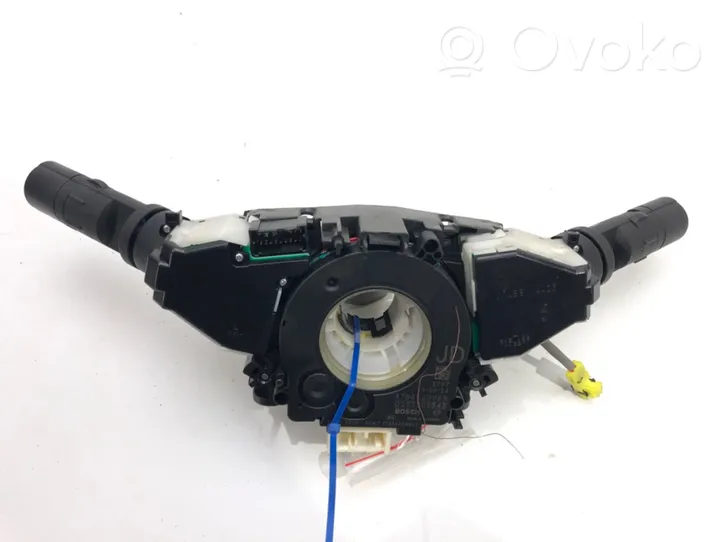 Nissan Qashqai Leva/interruttore dell’indicatore di direzione e tergicristallo 47945JD00A