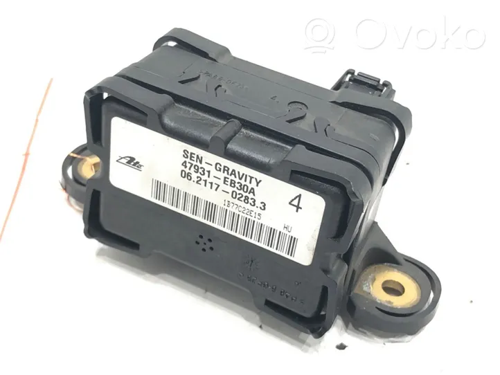 Nissan Pathfinder R51 Sensore di imbardata accelerazione ESP 47931-EB30A