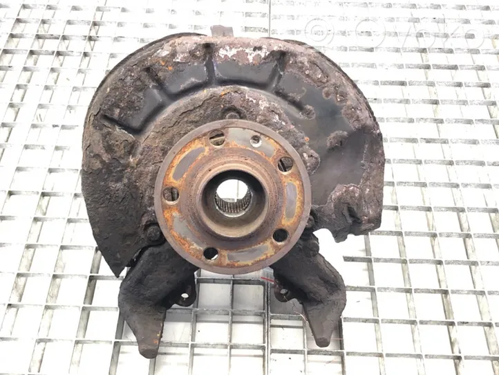 Skoda Fabia Mk1 (6Y) Front wheel hub spindle knuckle 