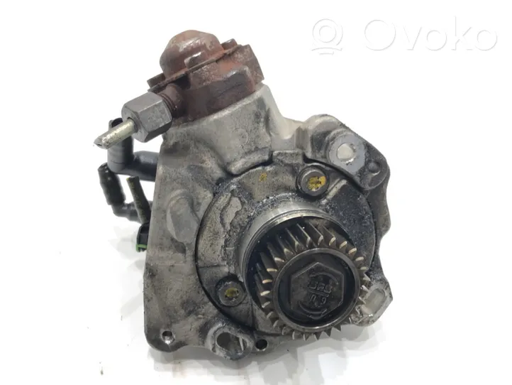 Ford Mondeo MK V Polttoaineen ruiskutuksen suurpainepumppu 9674984480