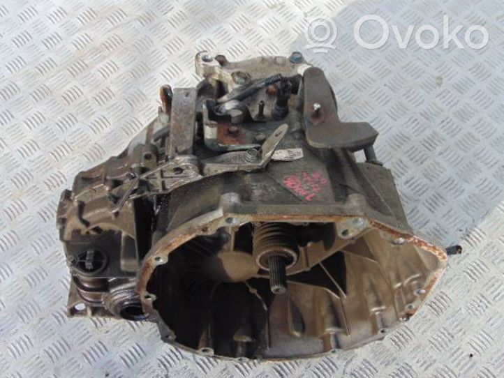 Nissan Qashqai+2 Boîte de vitesses manuelle à 6 vitesses JG70E