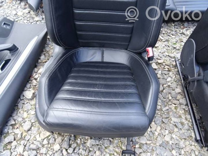 Volkswagen PASSAT CC Set di rivestimento sedili e portiere 