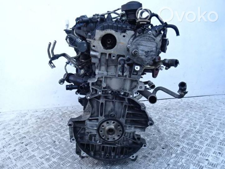 Volvo S60 Silnik / Komplet D5204T2