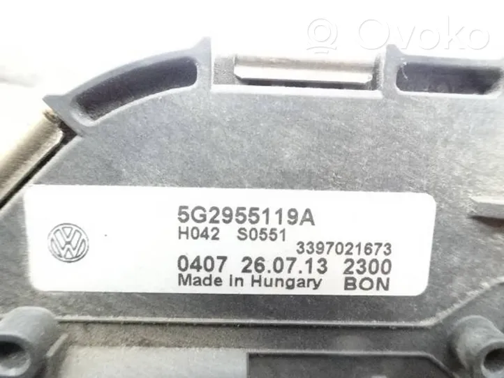 Volkswagen Golf VII Silniczek wycieraczek szyby przedniej / czołowej 5G2955119A