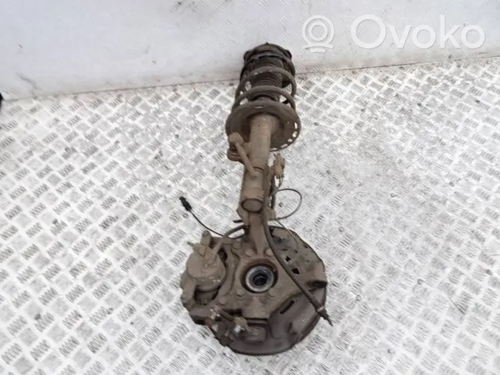 Toyota RAV 4 (XA40) Fuso a snodo con mozzo ruota anteriore 