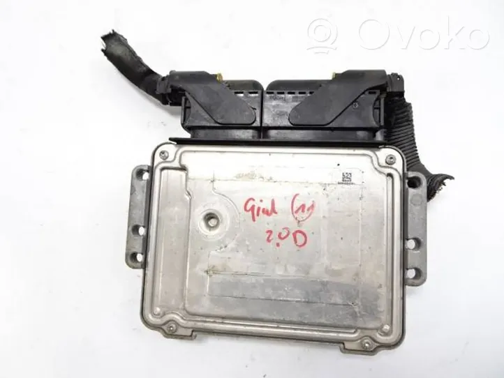 Alfa Romeo Giulietta Centralina/modulo motore ECU 51896962