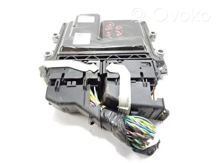 Volvo V40 Centralina/modulo motore ECU MB2797009613