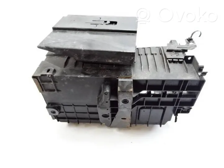 Opel Zafira C Support boîte de batterie 13354420