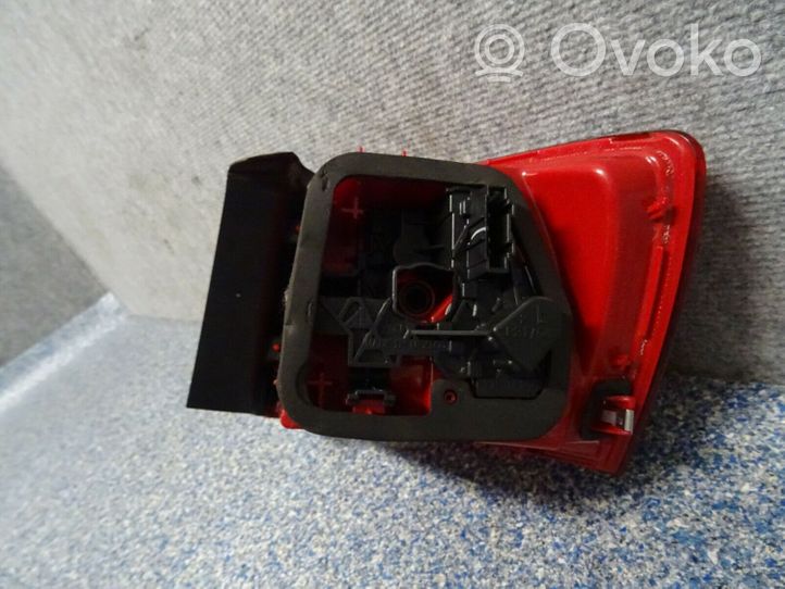 Volkswagen Jetta VI Rear/tail lights 5C6945095