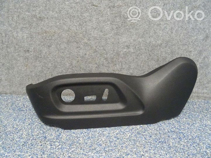 Audi Q3 8U Istuimen verhoilu 8U0881313B