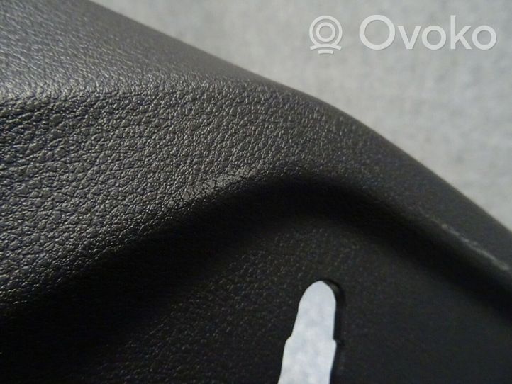 Audi Q3 8U Istuimen verhoilu 8U0881314B