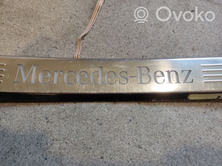 Mercedes-Benz GLC X253 C253 Copertura del rivestimento del sottoporta anteriore A2056800535