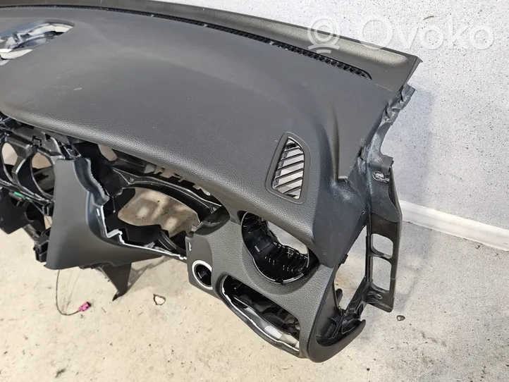 Mercedes-Benz GLC X253 C253 Panel de instrumentos A2536800187