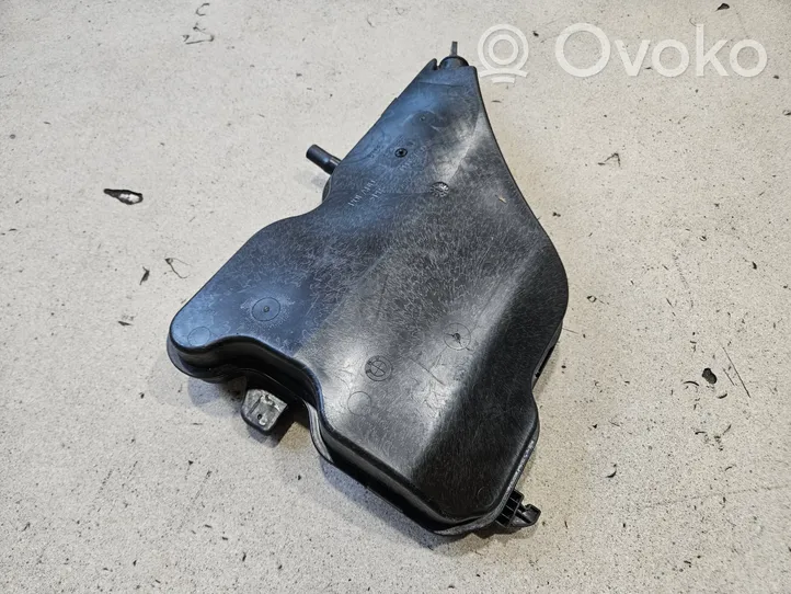 BMW 3 G20 G21 Réservoir de liquide lave-glace 7427885