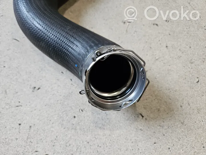 BMW 4 G22 G23 G24 G26 Tube d'admission de tuyau de refroidisseur intermédiaire 8572856