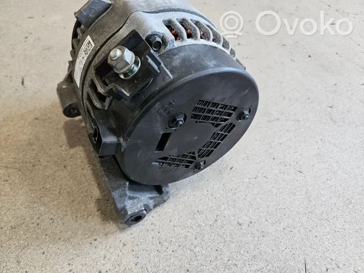 BMW X3 G01 Ģenerators 8634167